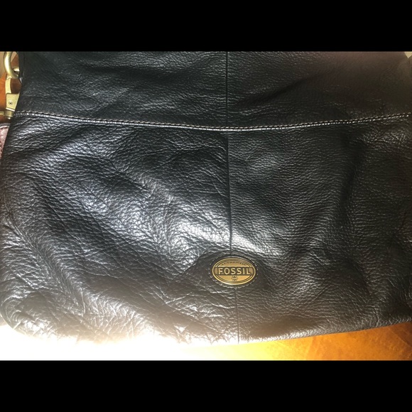 Fossil Leather Crossbody Handbag - Picture 15 of 16